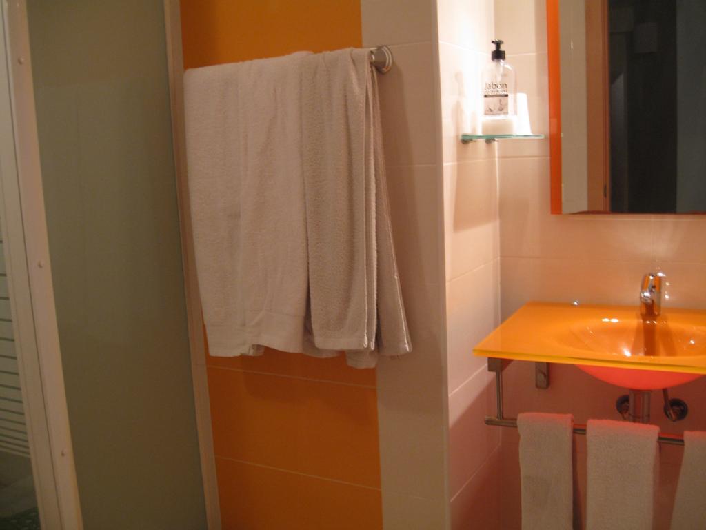 Hostal Ducal II Гандия Стая снимка
